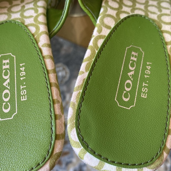 Coach sandals - Picture 7 of 17
